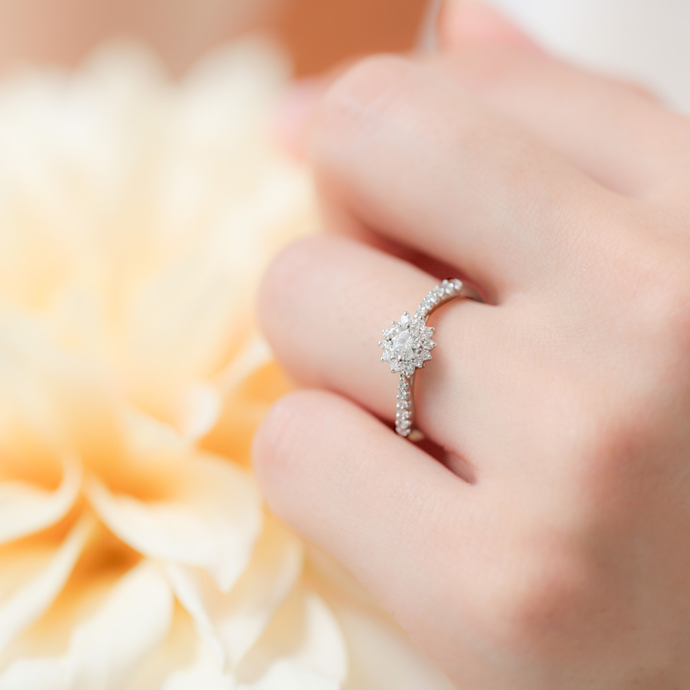 レーヴ｜婚約指輪（エンゲージリング） | 岡山・広島の結婚指輪・婚約 